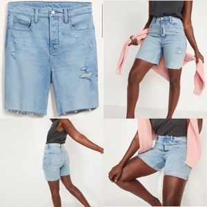 Old Navy Extra High-Waisted Sky-Hi Straight Button-Fly Cut-Off Jean Short size 8